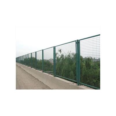 宜賓雙邊絲護欄網 外形美觀，抗壓能力強